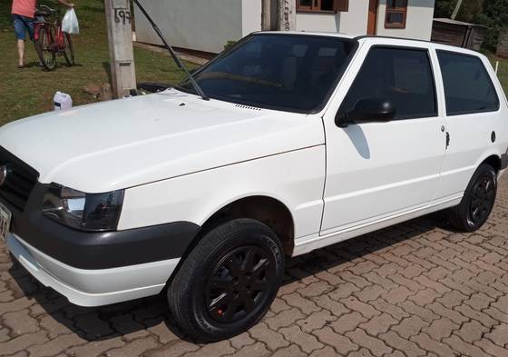 FIAT UNO 1.0 MPI MILLE FIRE ECONOMY 8V FLEX 2P MANUAL